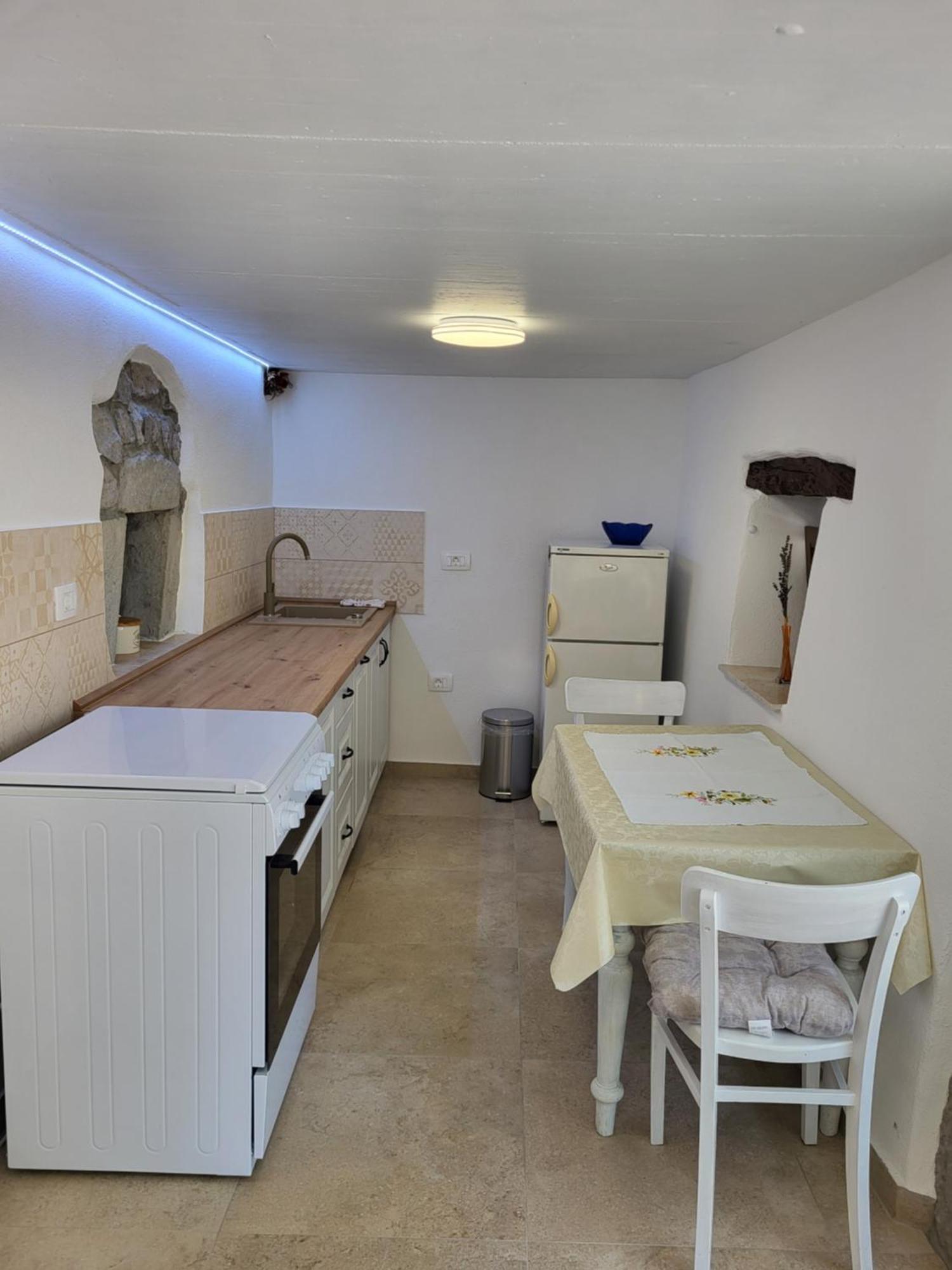 Apartman Studio Baladur Roč 외부 사진