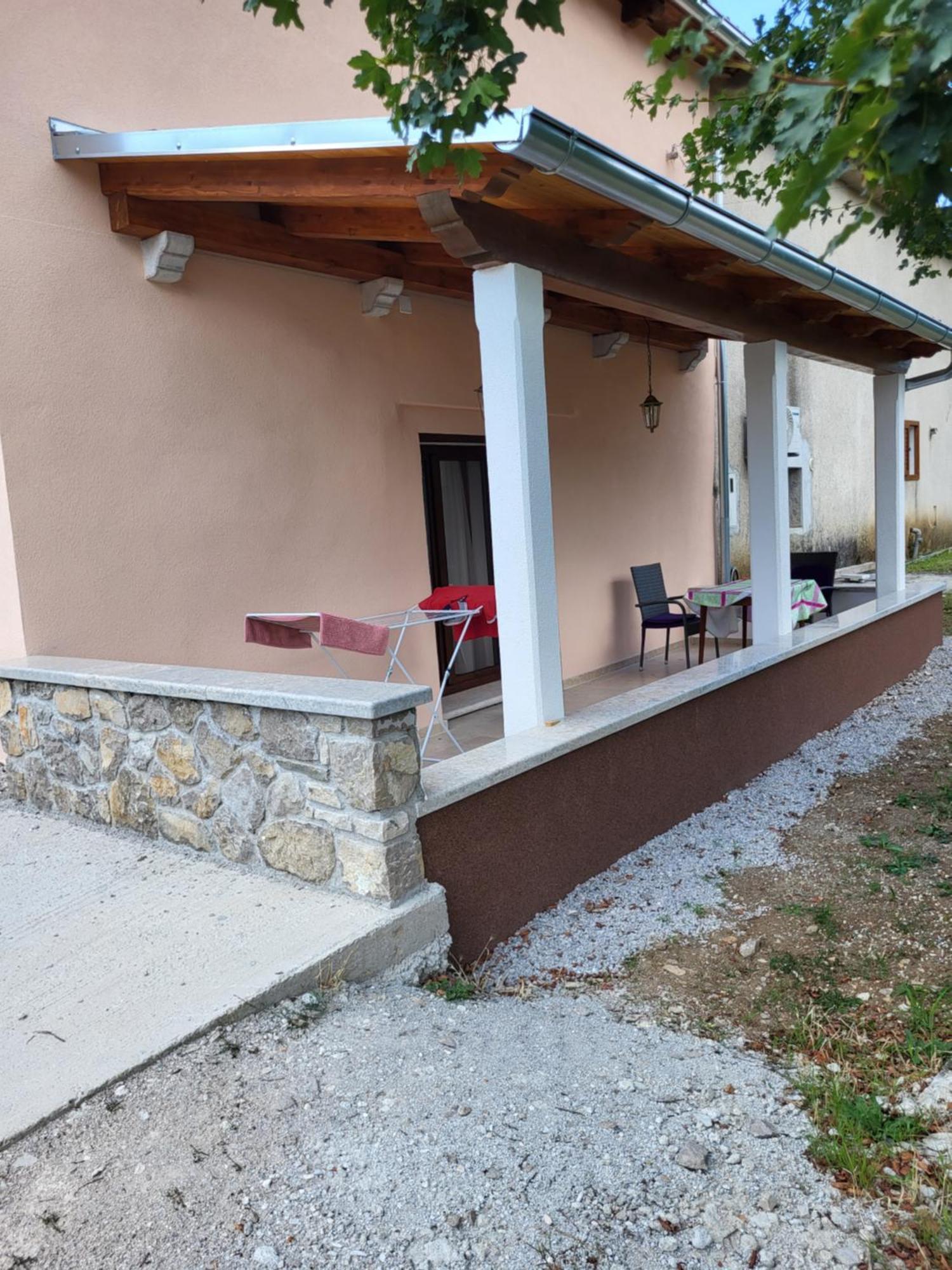 Apartman Studio Baladur Roč 외부 사진